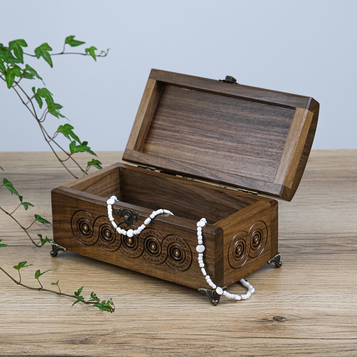 Шкатулка Гранд Презент СДС 050 прямая деревянная резная на ножках орех 21х11 см (24443)