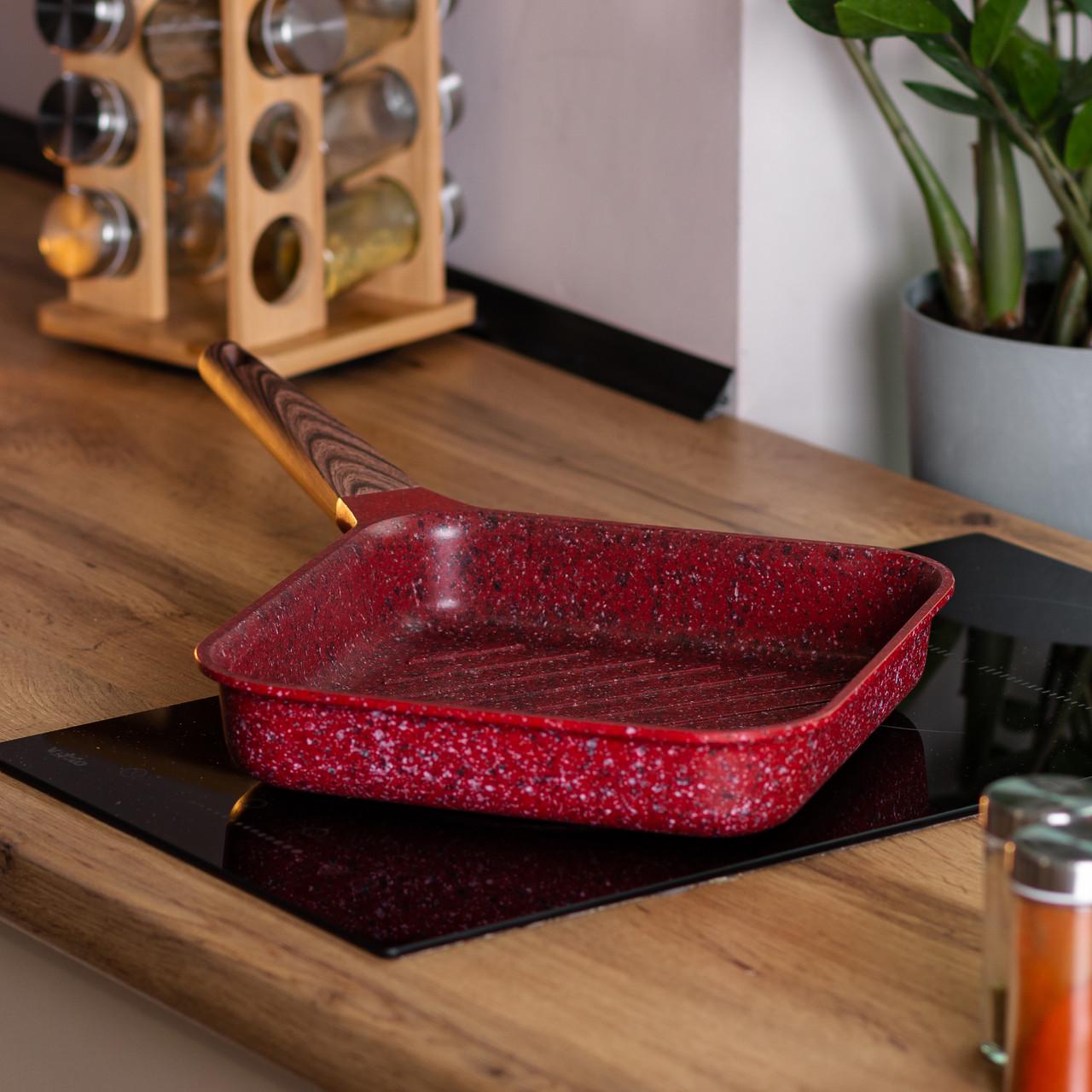 Сковорода-гриль MGC алюмінієва квадратна з антипригарним покриттям 2,5 л 24 см Red - фото 6 Сковорода-гриль MGC алюмінієва квадратна з антипригарним покриттям 2,5 л 24 см Red - фото 6