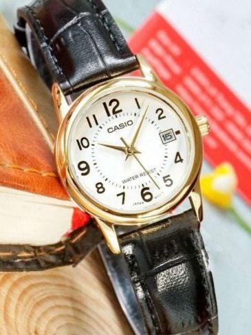 Наручные часы женские Casio LTP-V002GL-7B Timeless Collection Lady Timeless Collection Белый (2928778882)