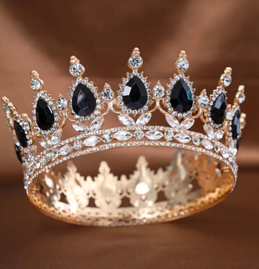 Декор для торта Корона 12 см з чорним камінням (2680606171) Декор для торта Корона 12 см з чорним камінням (2680606171)