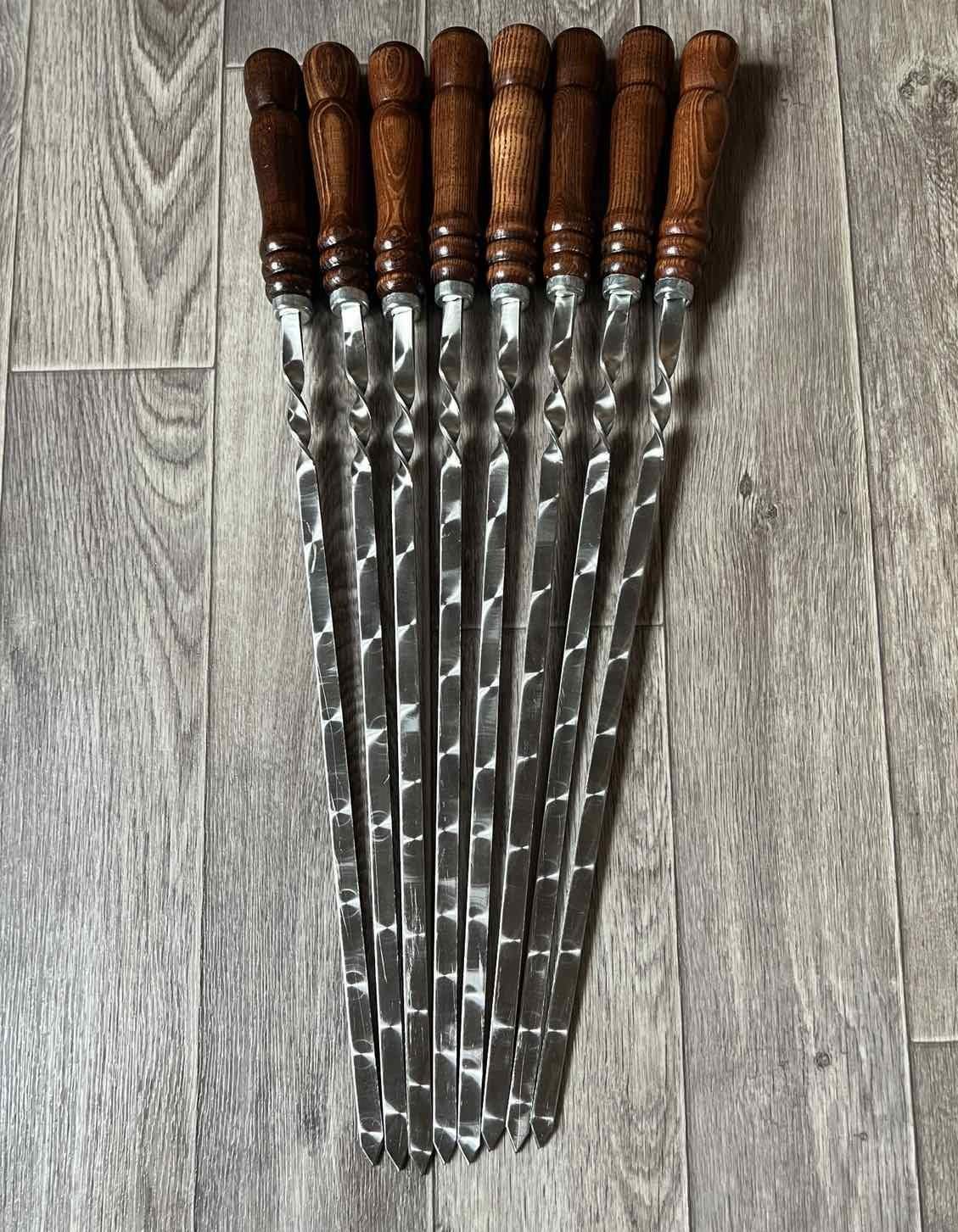 Набор шампуров с деревянной ручкой 8 шт. 600x3x12 мм (7098)