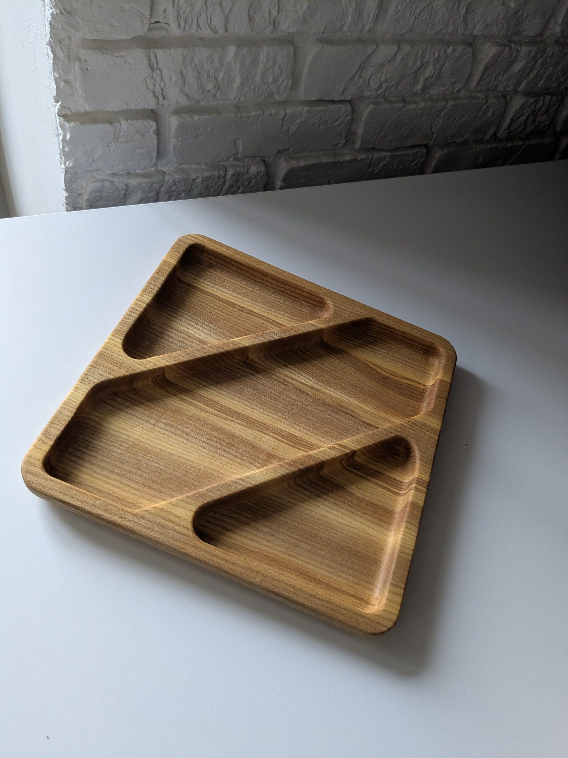 Менажниця квадратна дерев’яна з ясеня 3 діагональні секції (SP-004) - фото 3 Менажниця квадратна дерев’яна з ясеня 3 діагональні секції (SP-004) - фото 3