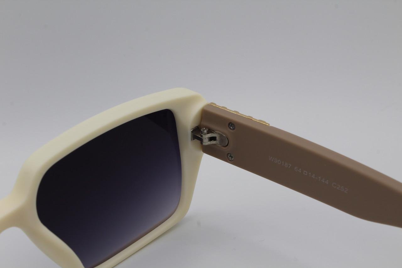 Сонцезахисні окуляри жіночі W90187 c252 (2624474665) - фото 8