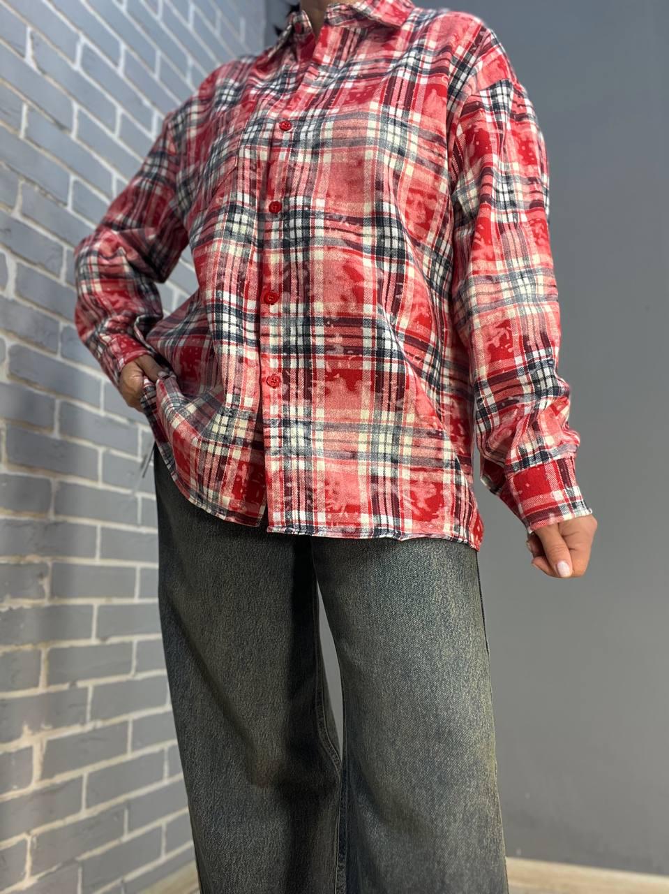 Сорочка жіноча A-N 2775 картата варена в клітинку оверсайз коттон OS Червоний (2904) - фото 8 Сорочка жіноча A-N 2775 картата варена в клітинку оверсайз коттон OS Червоний (2904) - фото 8