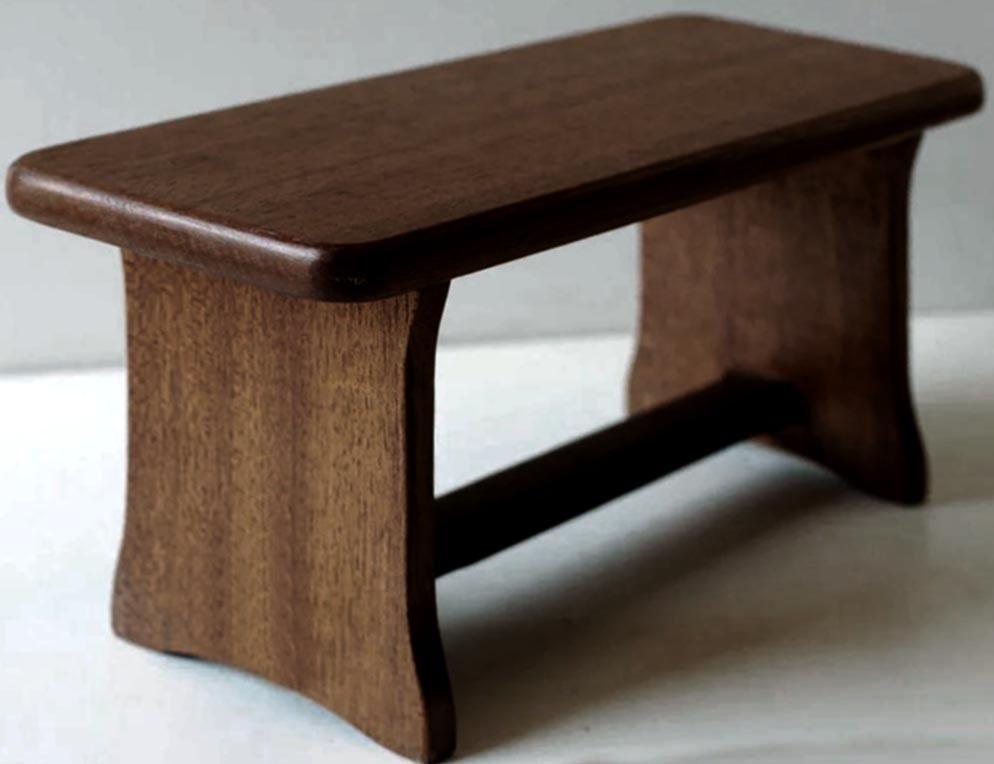 Стульчик из дерева Саксагань Капучино (ТАБ-009409)