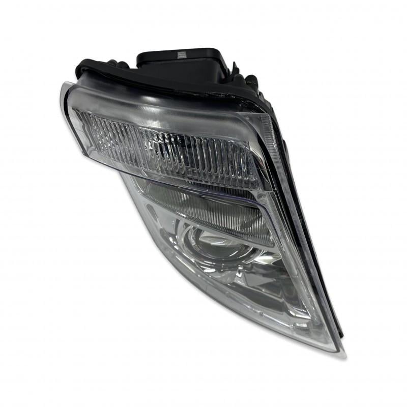 Фара основная VOLVO FM-FH 13 ручное управление e-mark RH (TD01-51-016R)