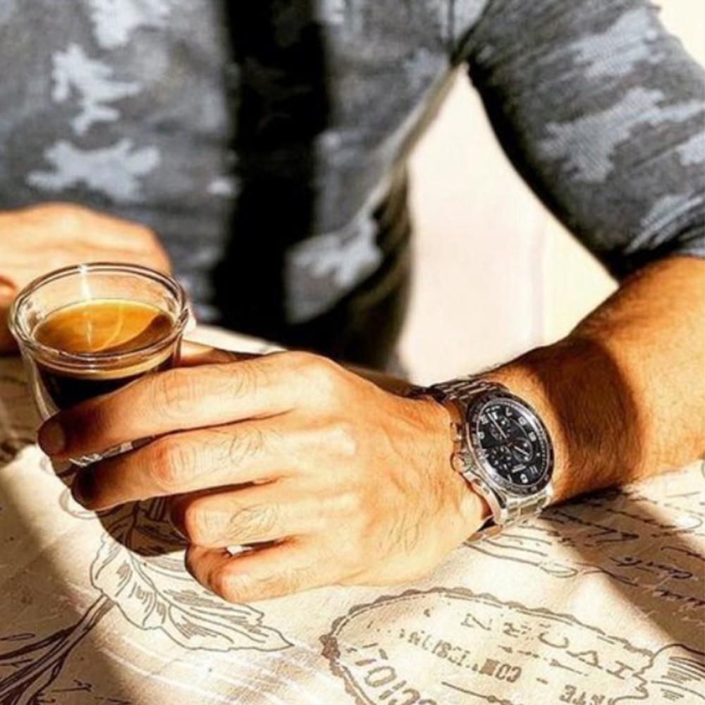 Наручний годинник чоловічий Victorinox Swiss Army Alliance Sport Chrono кварцевий Silver (V241816) - фото 8 Наручний годинник чоловічий Victorinox Swiss Army Alliance Sport Chrono кварцевий Silver (V241816) - фото 8