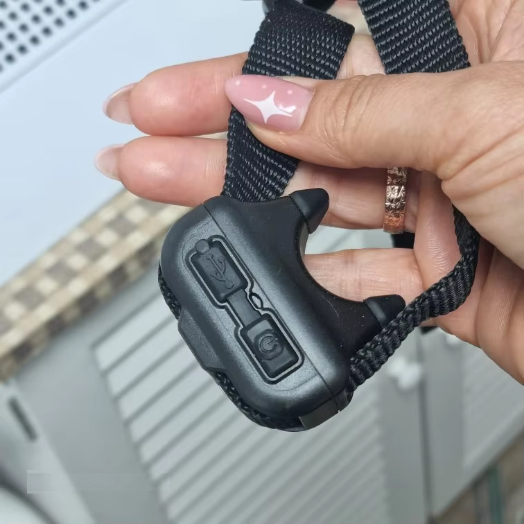 Нашийник електронний дресирувальний DOBE DB60 mini від гавкання для маленьких собак від 2,3 кг (048.2) - фото 8 Нашийник електронний дресирувальний DOBE DB60 mini від гавкання для маленьких собак від 2,3 кг (048.2) - фото 8