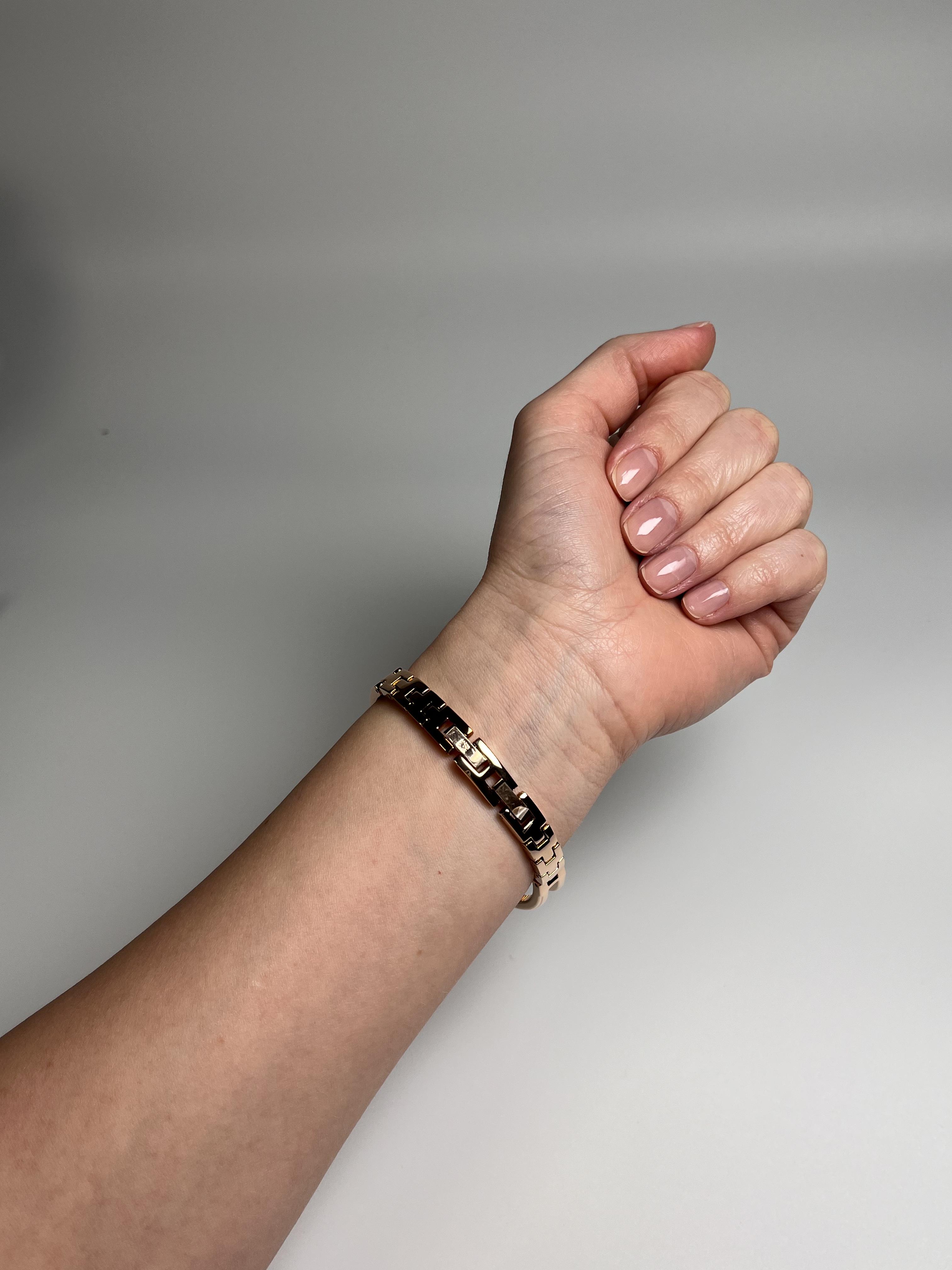 Часы женские Anne Klein AK/2626RGRG Розовое золото (14120159) - фото 8 Часы женские Anne Klein AK/2626RGRG Розовое золото (14120159) - фото 8