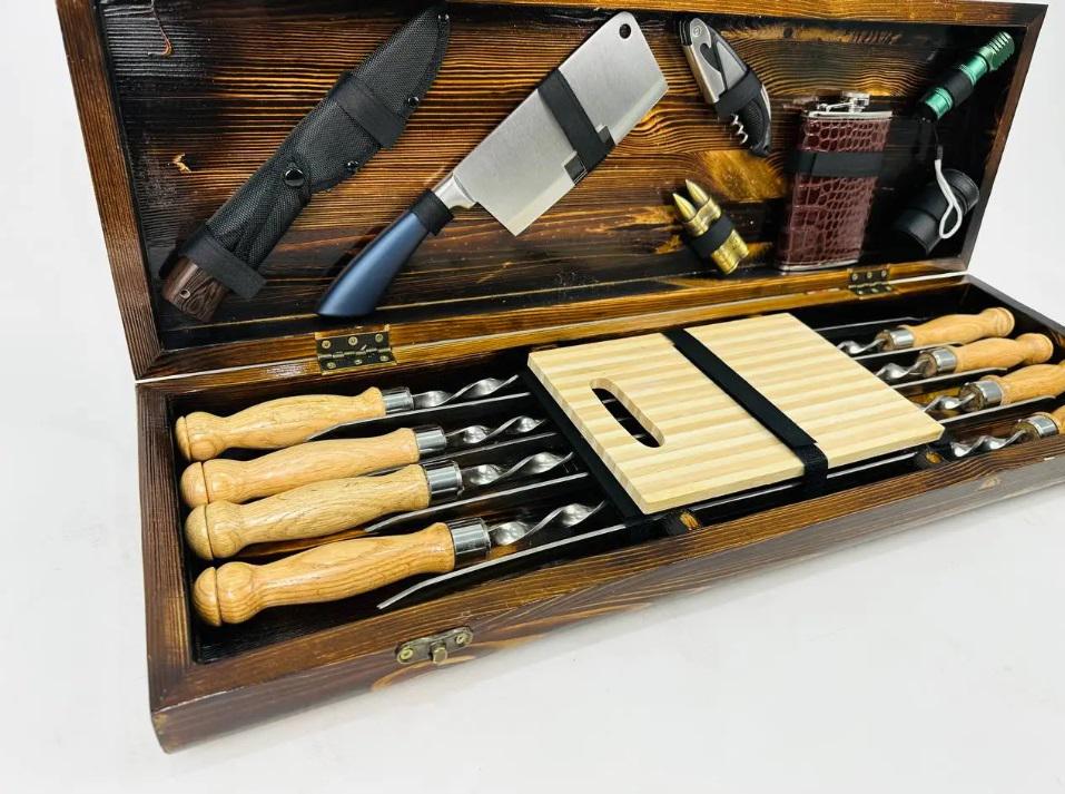 Набір шампурів в кейсі Грізлі 8 шт. (21-10-KS-7808) - фото 2 Набір шампурів в кейсі Грізлі 8 шт. (21-10-KS-7808) - фото 2