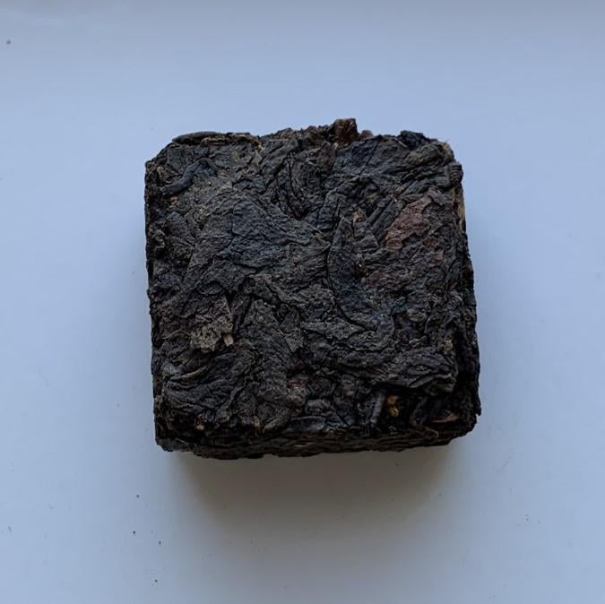 Чай витриманий шу пуер 2003 року у кубиках 100 г