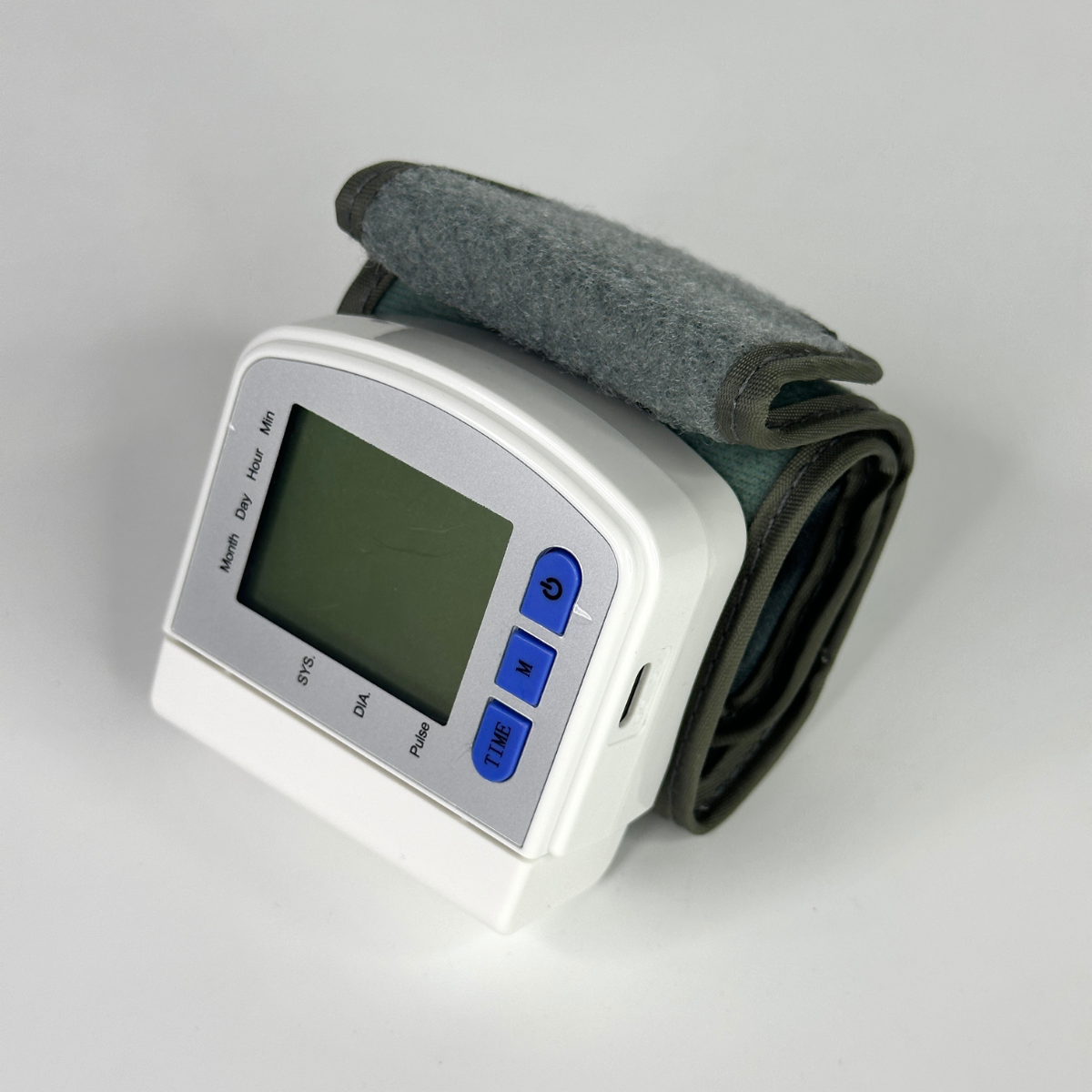 Тонометр автоматический на запястье с футляром Белый (CK-102S) - фото 2