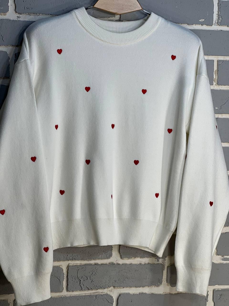 Свитер женский A-N 7075 широкий вышитые сердца OS Белый (2915) - фото 5