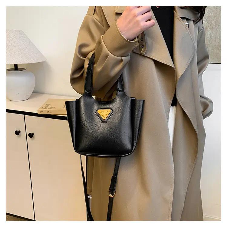 Женская сумка 9740-2 Черный - фото 4 Женская сумка 9740-2 Черный - фото 4