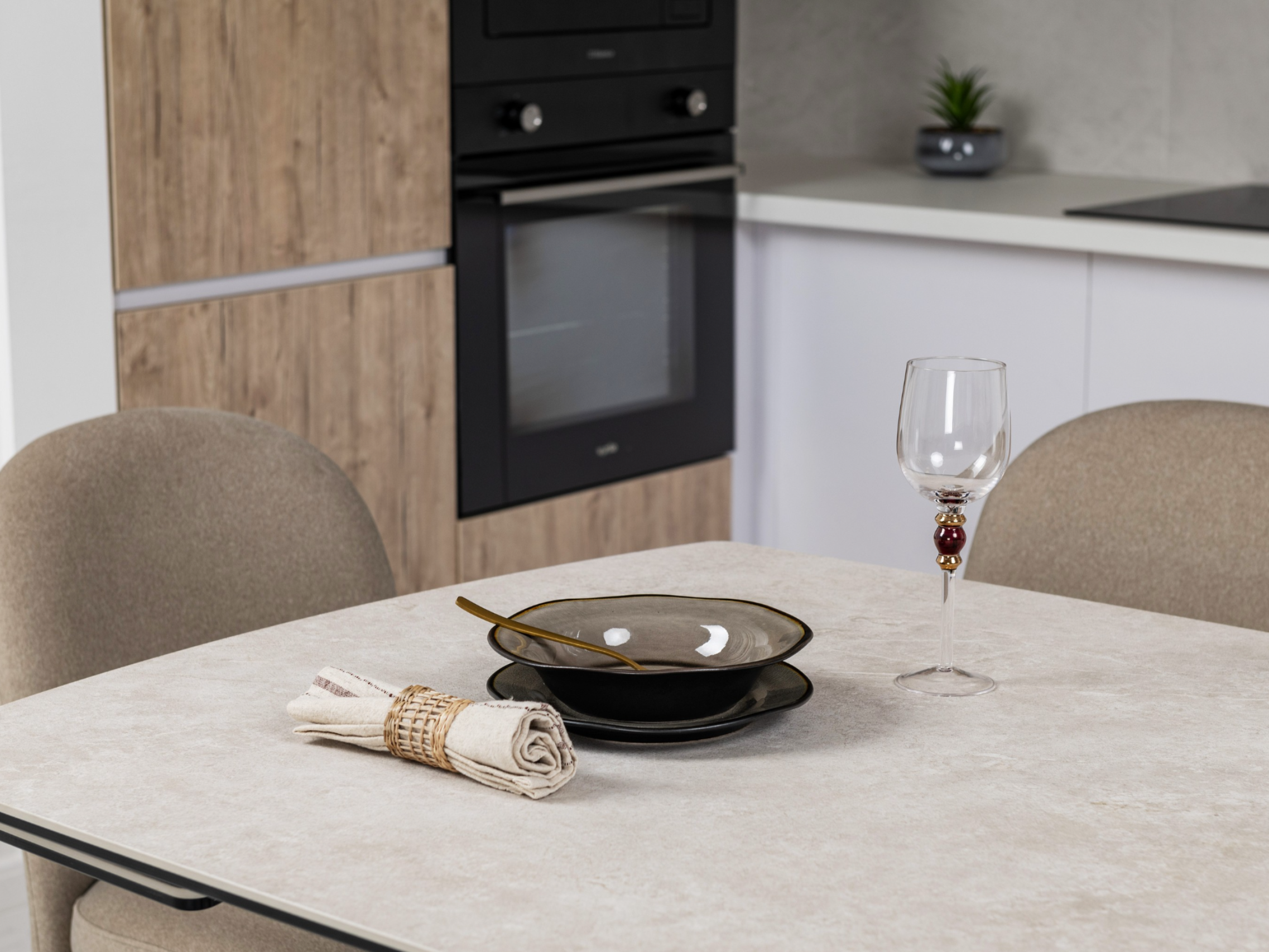 Стіл обідній розсувний Vetro Mebel Еліо 1400- 2000x900x760 мм Сахара/Бежевий (TМL-990) - фото 4 Стіл обідній розсувний Vetro Mebel Еліо 1400- 2000x900x760 мм Сахара/Бежевий (TМL-990) - фото 4