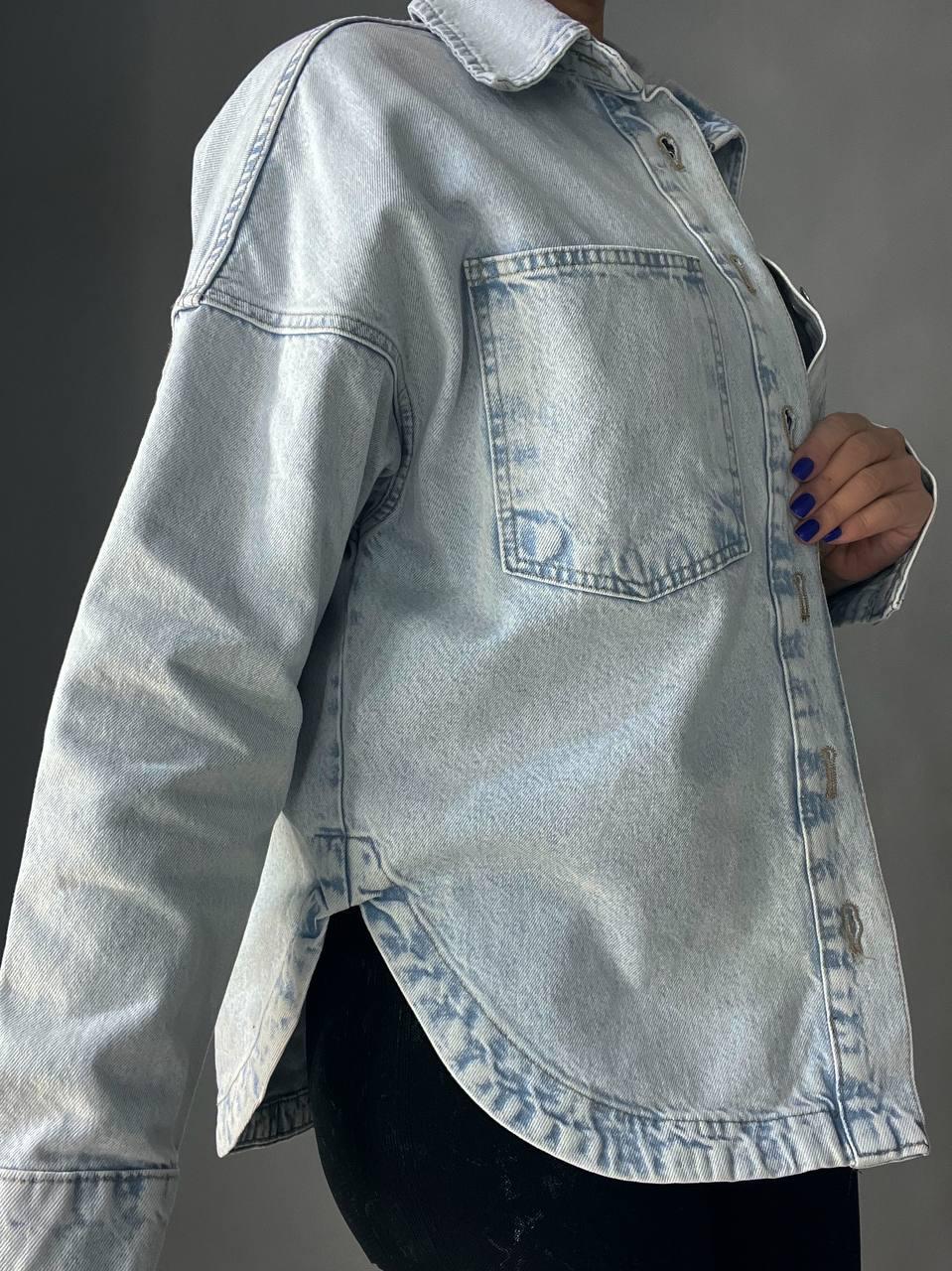 Сорочка жіноча XRAY 2038 джинсова оверсайз XS Блакитний - фото 2