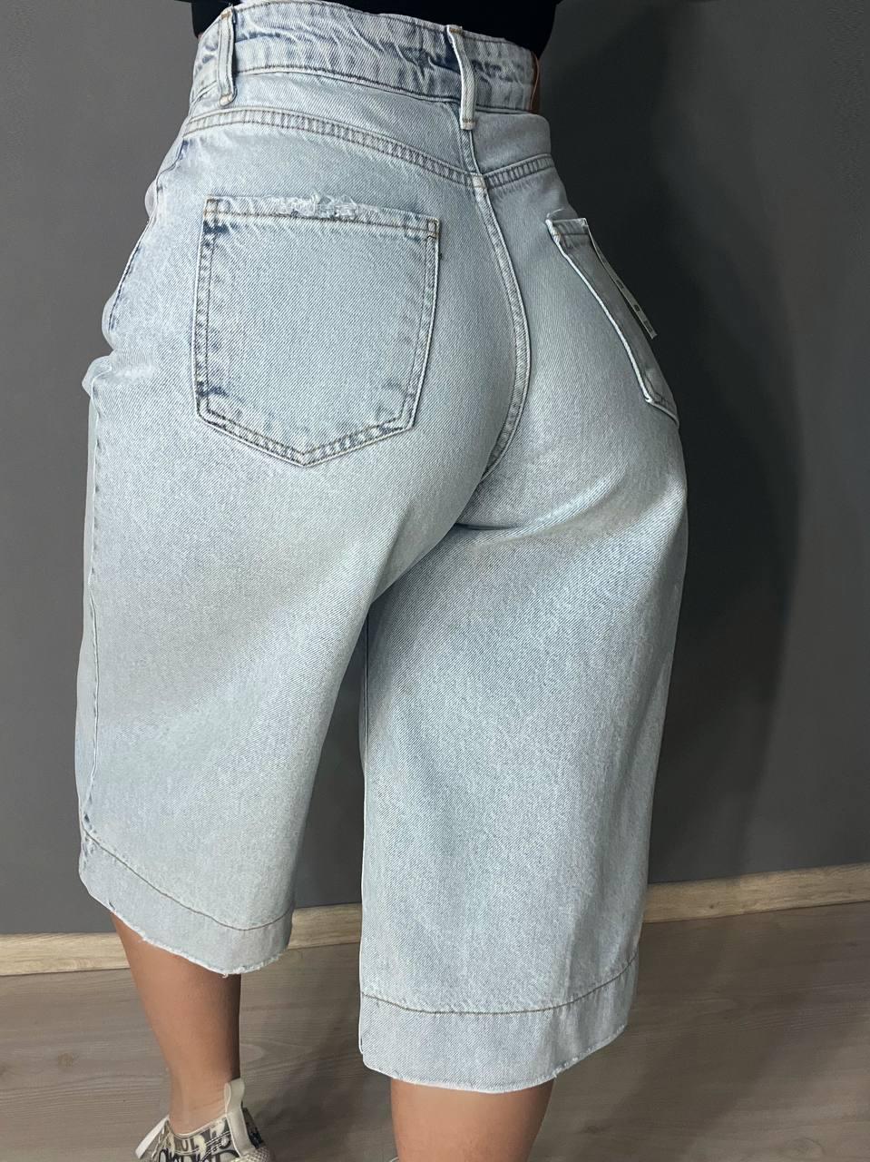 Шорти жіночі джинсові Sherocco 392-1 бермуди довгі з манжетами та стрілкою р. 26 Блакитний (4294) - фото 2 Шорти жіночі джинсові Sherocco 392-1 бермуди довгі з манжетами та стрілкою р. 26 Блакитний (4294) - фото 2