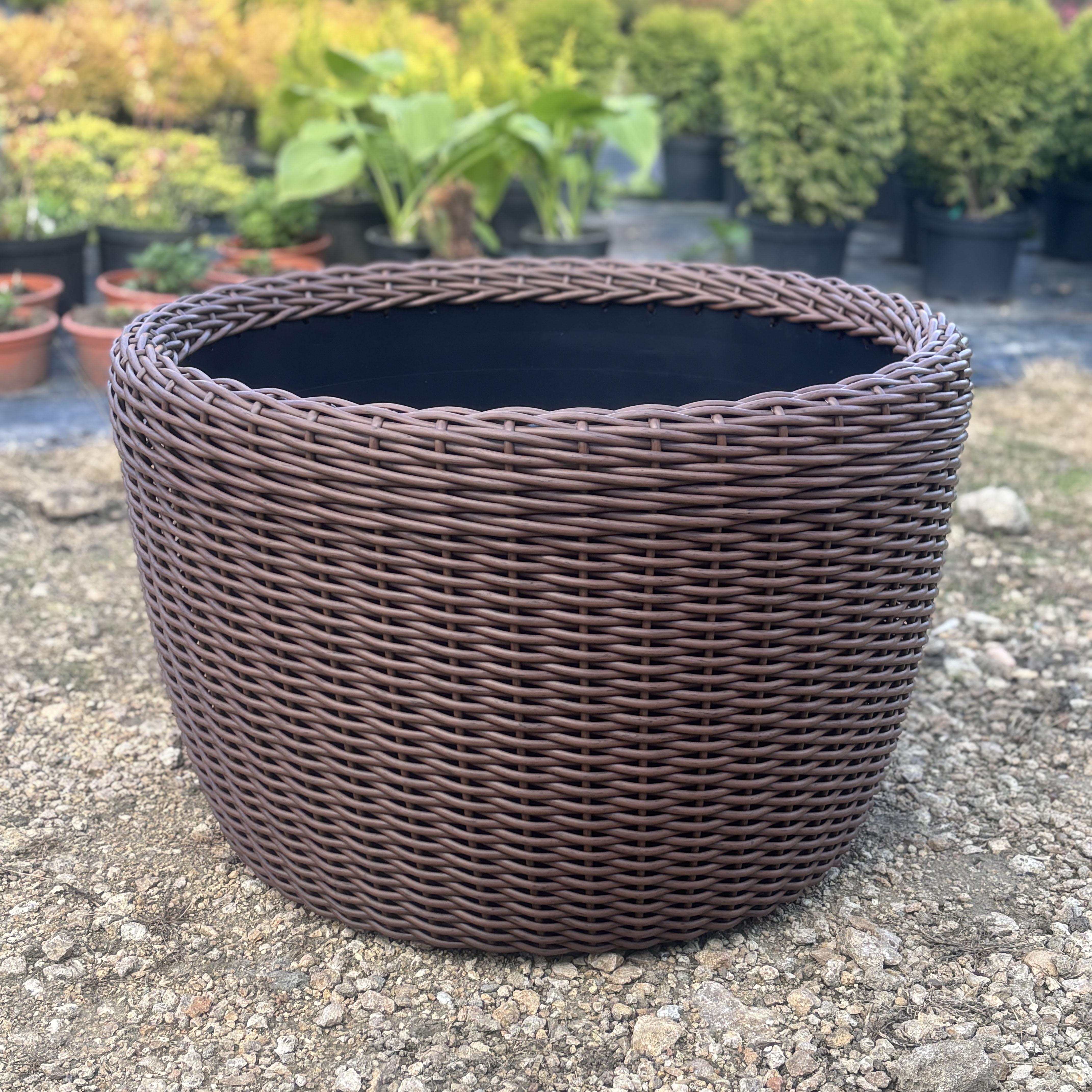 Кашпо велике для рослин та квітів з штучного ротангу/ручної роботи 90 л Молочний шоколад - фото 3 Кашпо велике для рослин та квітів з штучного ротангу/ручної роботи 90 л Молочний шоколад - фото 3