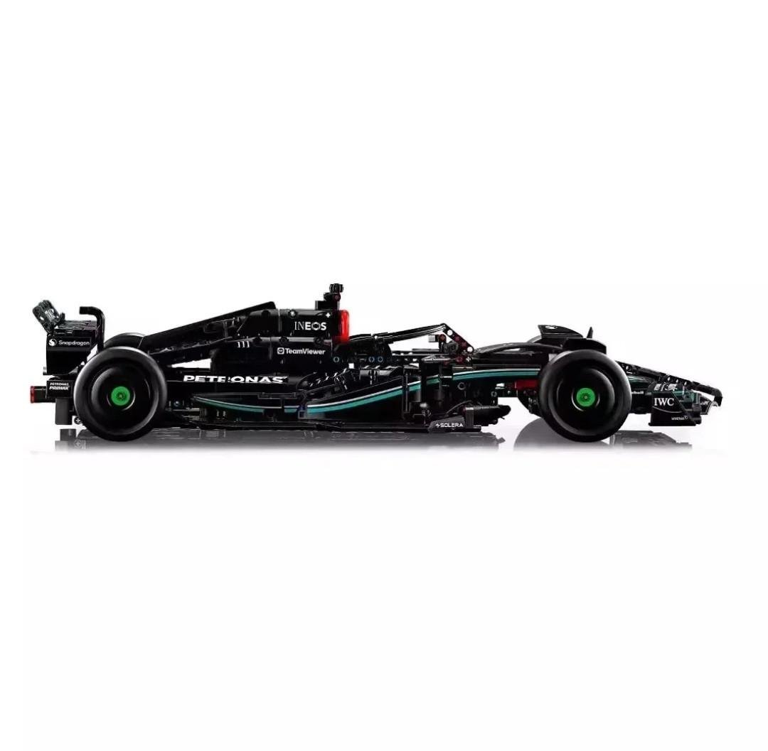 Конструктор Technic Mercedes AMG F1 W14 1642 детали (0137) - фото 3