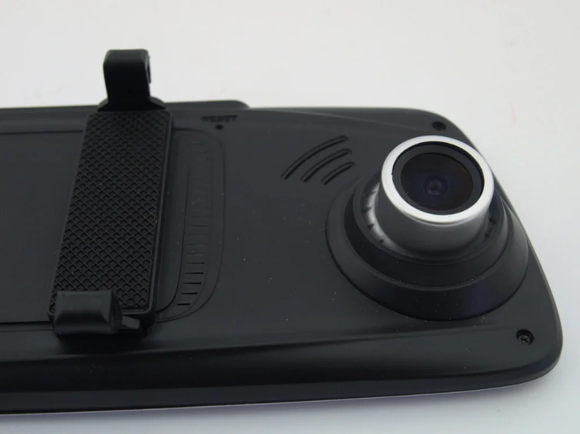 Видеорегистратор-зеркало UKC C33 Vehicle Blackbox DVR на три камеры 5" - фото 2 Видеорегистратор-зеркало UKC C33 Vehicle Blackbox DVR на три камеры 5" - фото 2