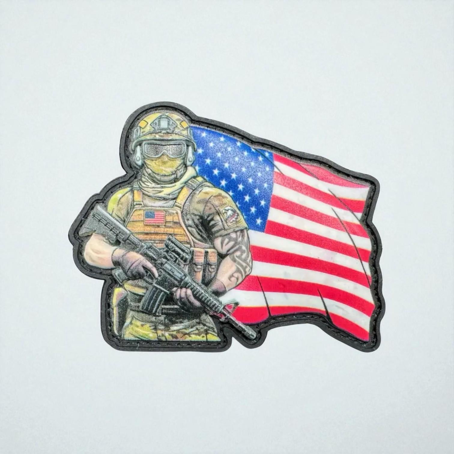 Шеврон Воїн США