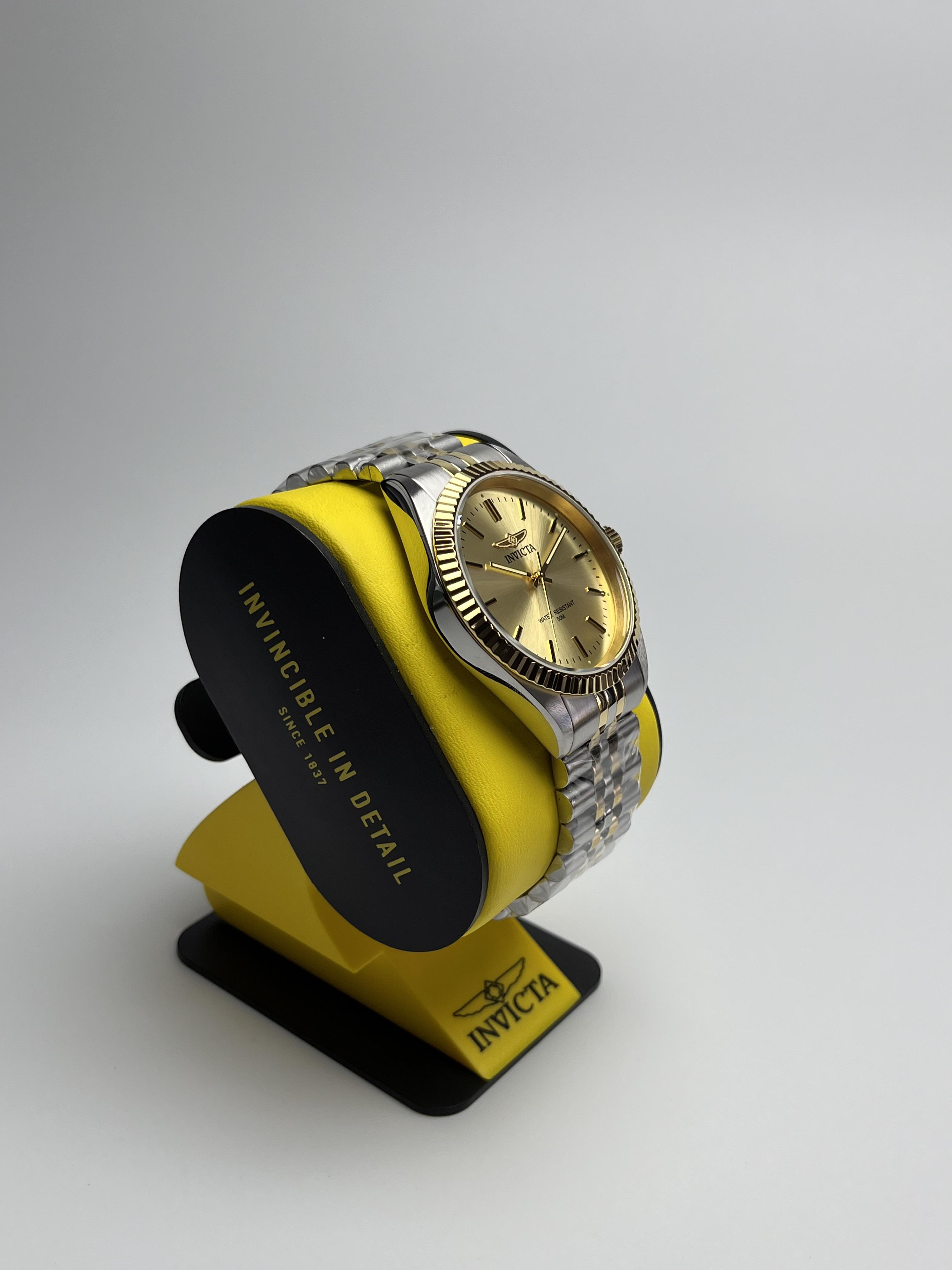 Годинник класичний чоловічий Invicta 29382 Specialty (27209187) - фото 3 Годинник класичний чоловічий Invicta 29382 Specialty (27209187) - фото 3