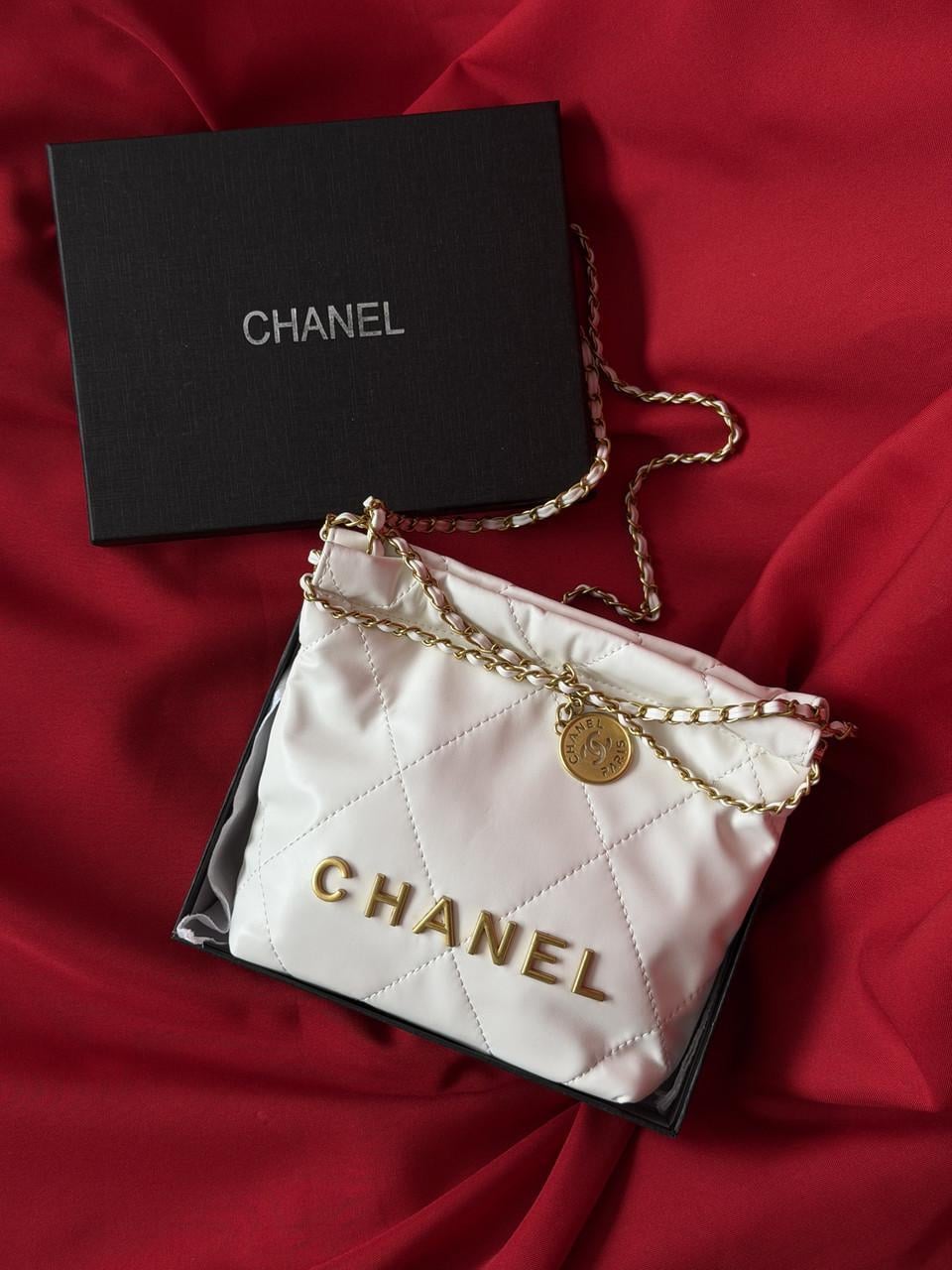 Сумка женская клатч через плечо Chanel Handbag 22 Mini Белый (2941009133) Сумка женская клатч через плечо Chanel Handbag 22 Mini Белый (2941009133)