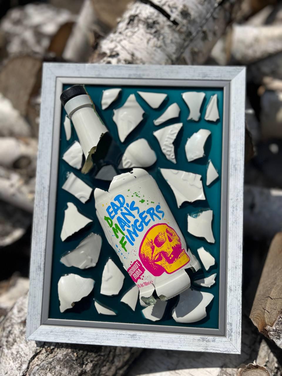 Картина ручной работы с разбитой бутылкой (2302869026)