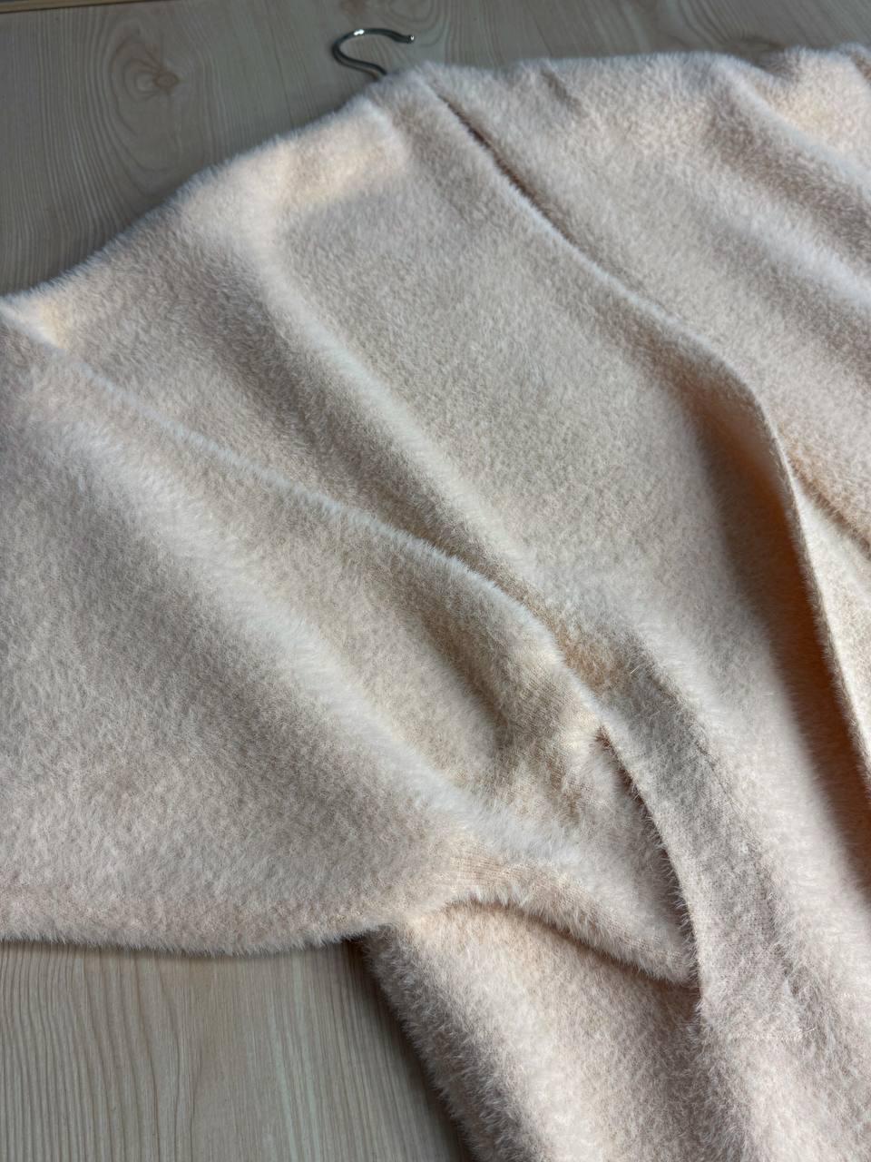 Кардиган жіночий Fancy Matinee 30740 ангора довгий з кишенями OS Молочний (4872) - фото 2