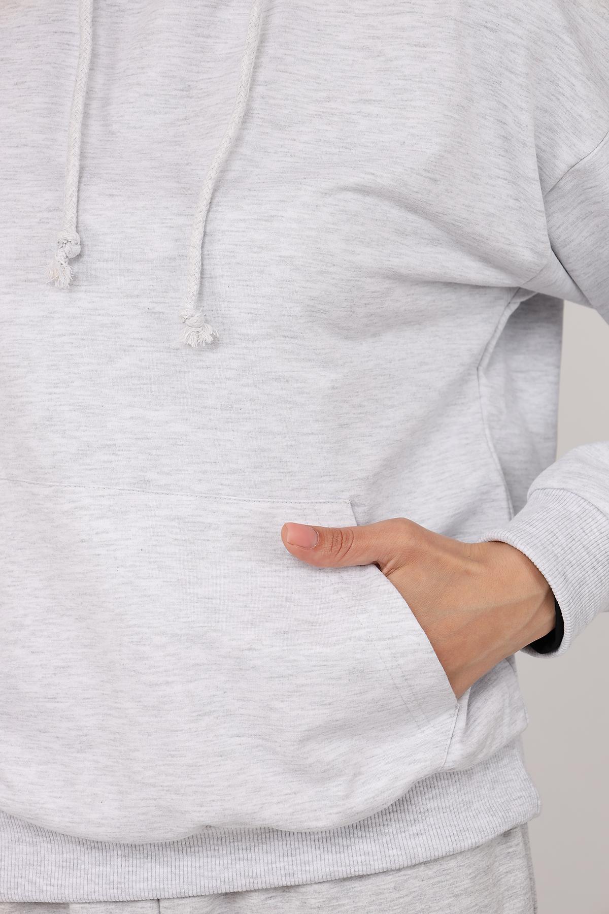 Худі жіночий ЦБ-00276710 р. 52 Світло-сірий (SKT001065859) - фото 3 Худі жіночий ЦБ-00276710 р. 52 Світло-сірий (SKT001065859) - фото 3