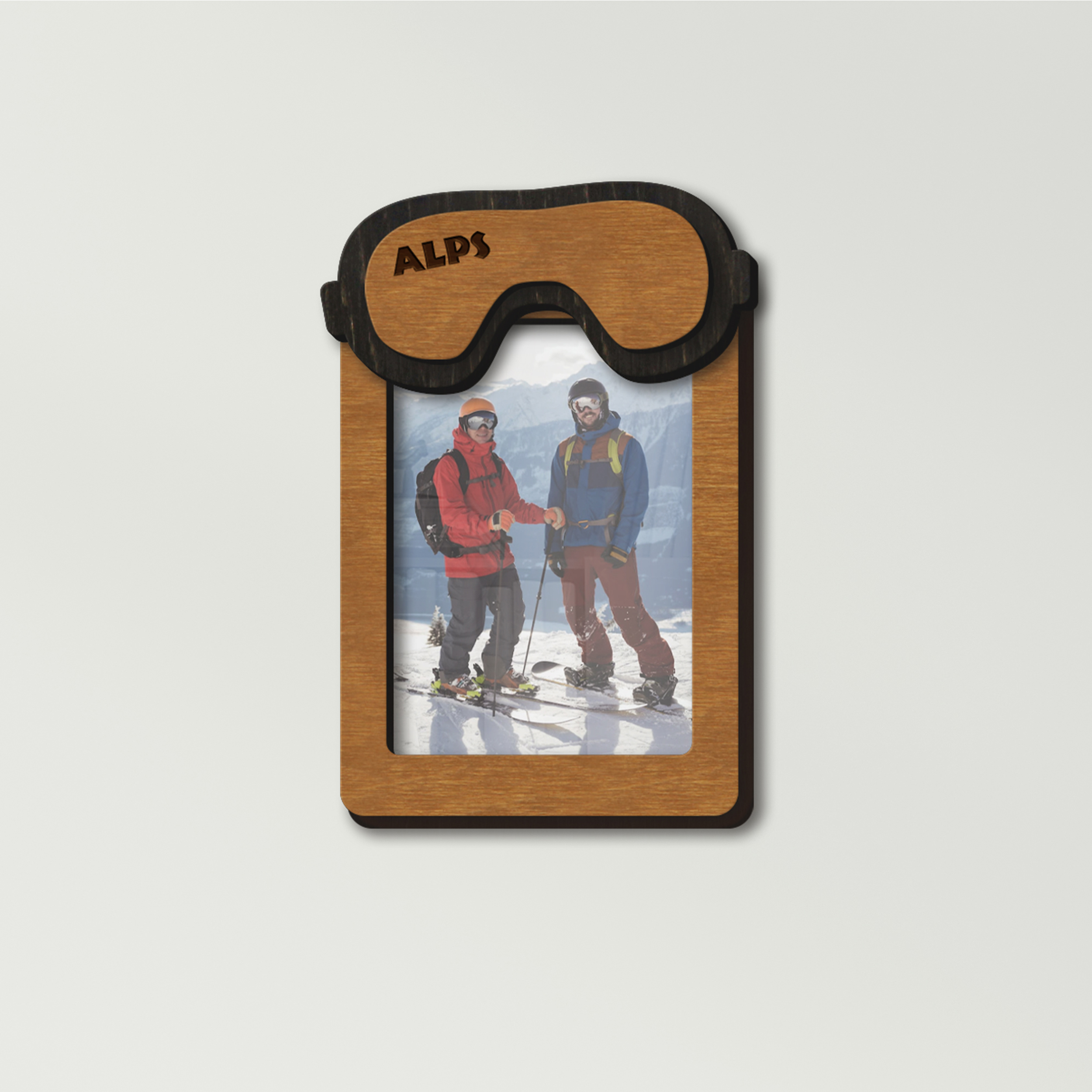 Фоторамка The Frame Depot Лыжная маска под персонализацию дерево Светло-коричневый (snowboard_ski_mask_5x7-2) - фото 1 Фоторамка The Frame Depot Лыжная маска под персонализацию дерево Светло-коричневый (snowboard_ski_mask_5x7-2) - фото 1