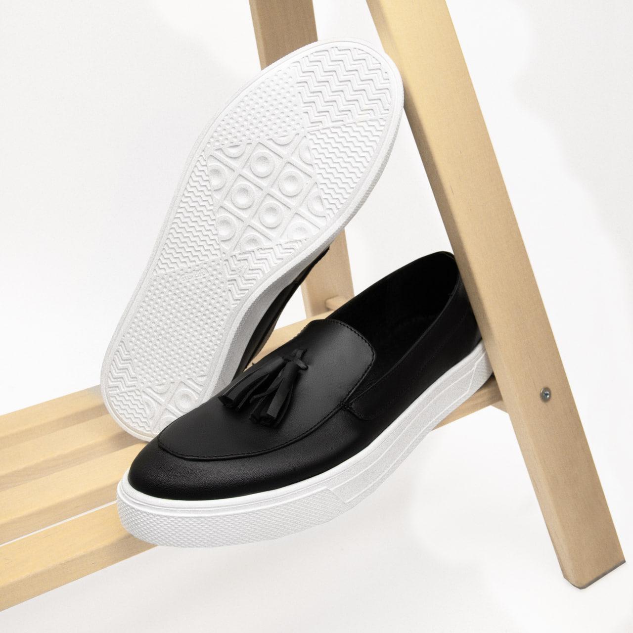 Лоферы Kindzer с кистями кожаные р. 39 Черный - фото 3 Лоферы Kindzer с кистями кожаные р. 39 Черный - фото 3