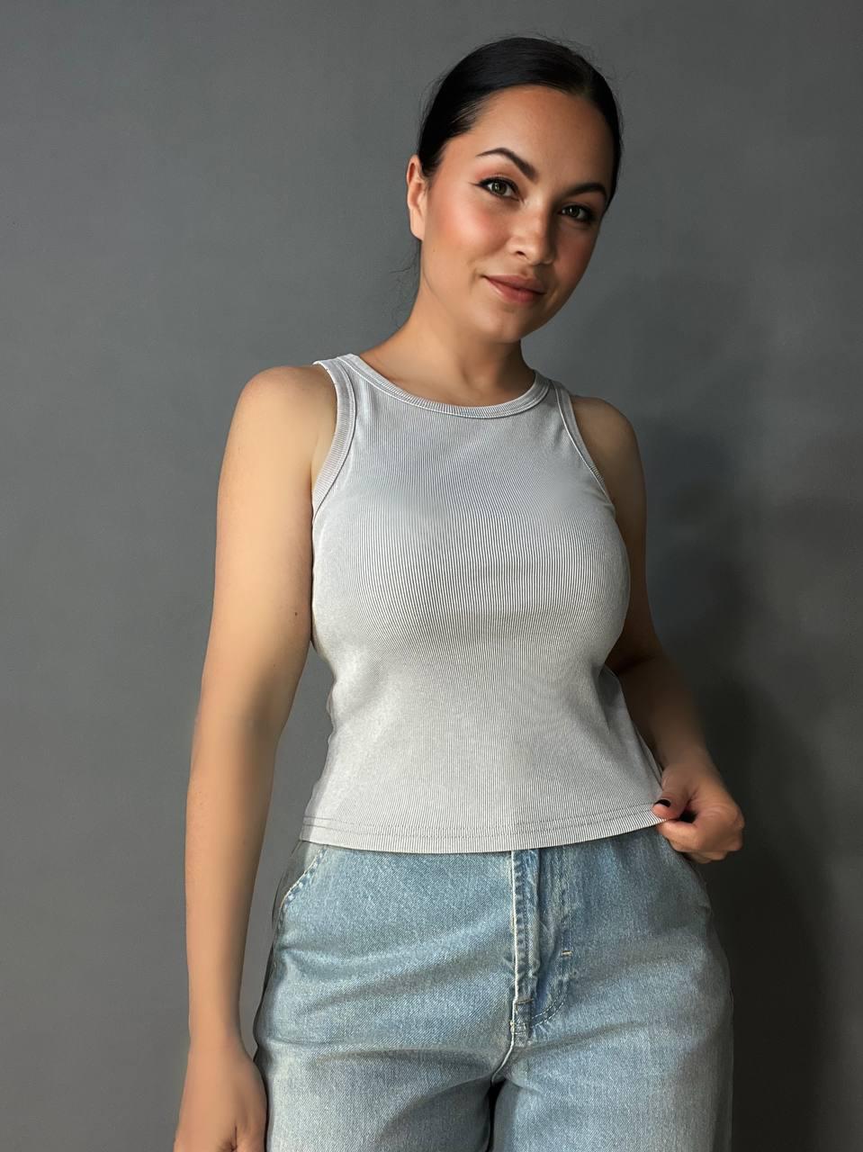 Женская майка AN 2733 в рубчик с порезанными швами OS Бежевый (26794580) - фото 1 Женская майка AN 2733 в рубчик с порезанными швами OS Бежевый (26794580) - фото 1