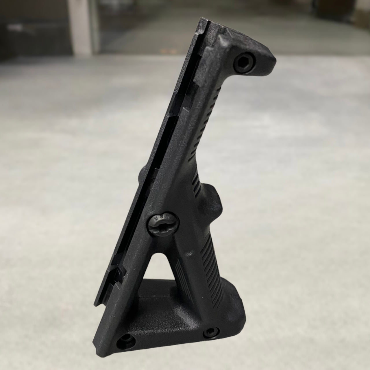 Руків'я переднє Magpul AFG-2 Weaver/Picatinny MAG414 Чорний (1715216869)
