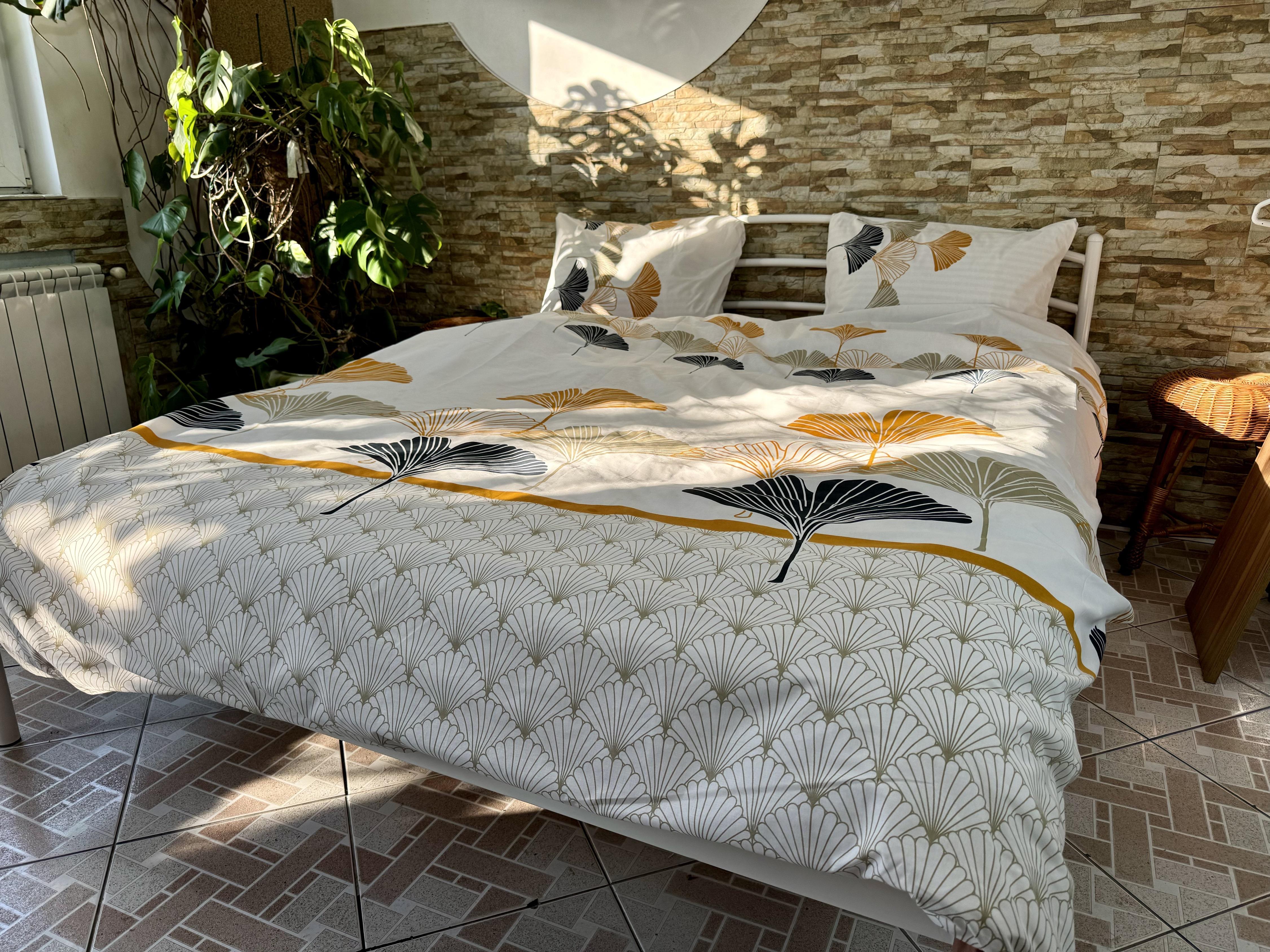 Комплект постільної білизни Загадкове листя сімейний бязь 200х220 см Білий (G-2708F/WP/C)