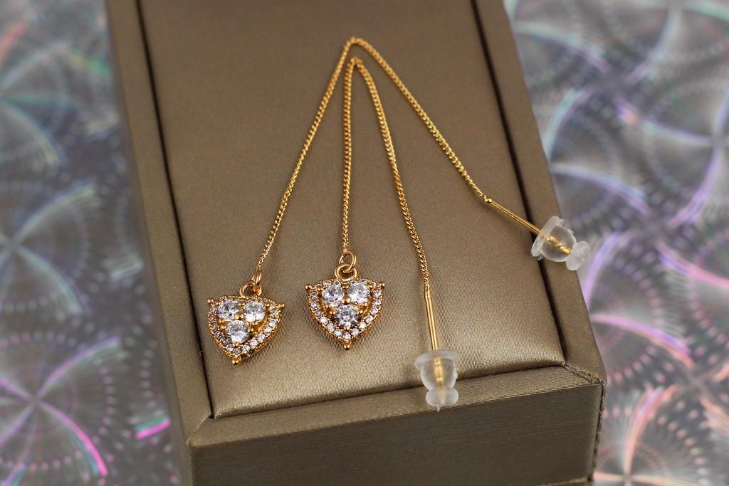 Сережки просувки Xuping Jewelry сердечка з камінців 8 см Золотистий