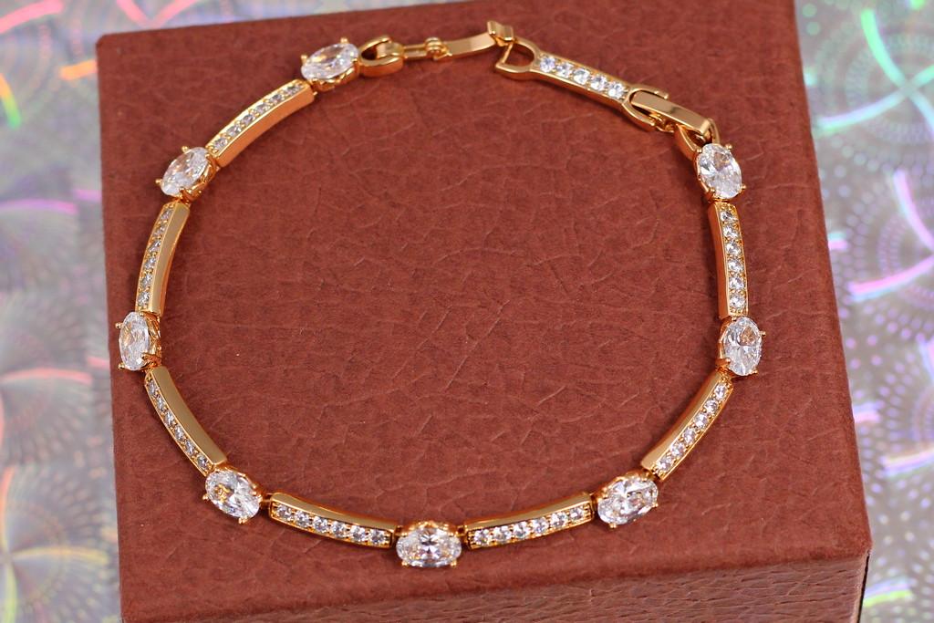 Браслет Xuping Jewelry Дорожки с белыми овальными камнями 20 см 5 мм Золотистый (1757273741)