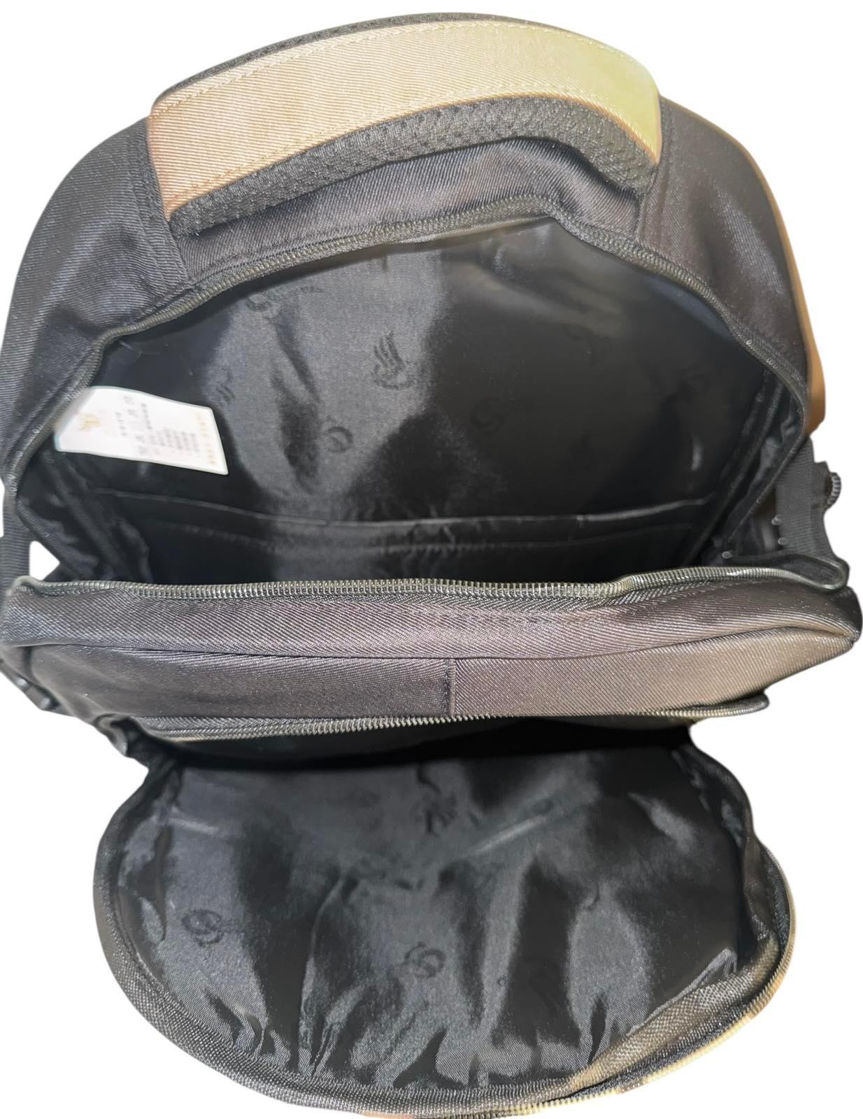 Рюкзак шкільний з трьома відділеннями Чорний з бежевим (6255) - фото 6 Рюкзак шкільний з трьома відділеннями Чорний з бежевим (6255) - фото 6