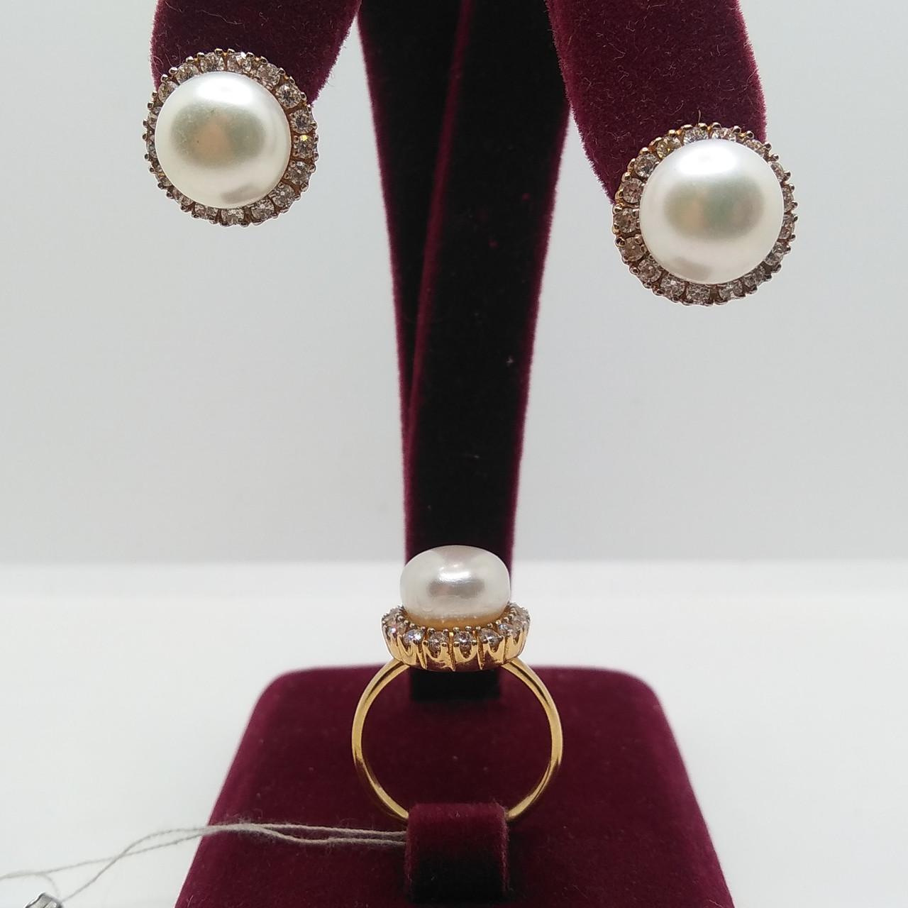 Гарнитур золото жемчуг 585° 12,98 г р. 17 (с366/к609)