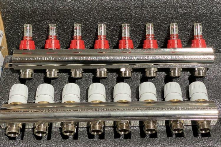 Колекторна група Zegor QS-1881 з витратомірами та євроконусам 1"х3/4" 8 виходів (13449582) - фото 4 Колекторна група Zegor QS-1881 з витратомірами та євроконусам 1"х3/4" 8 виходів (13449582) - фото 4