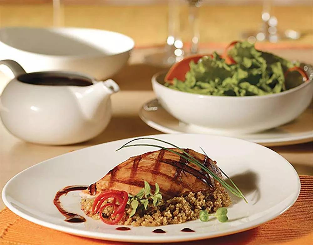 Тарілка Ariane Vital Coupe elevated AVCARN000111021 порцелянова 21 см (A1021) - фото 2 Тарілка Ariane Vital Coupe elevated AVCARN000111021 порцелянова 21 см (A1021) - фото 2