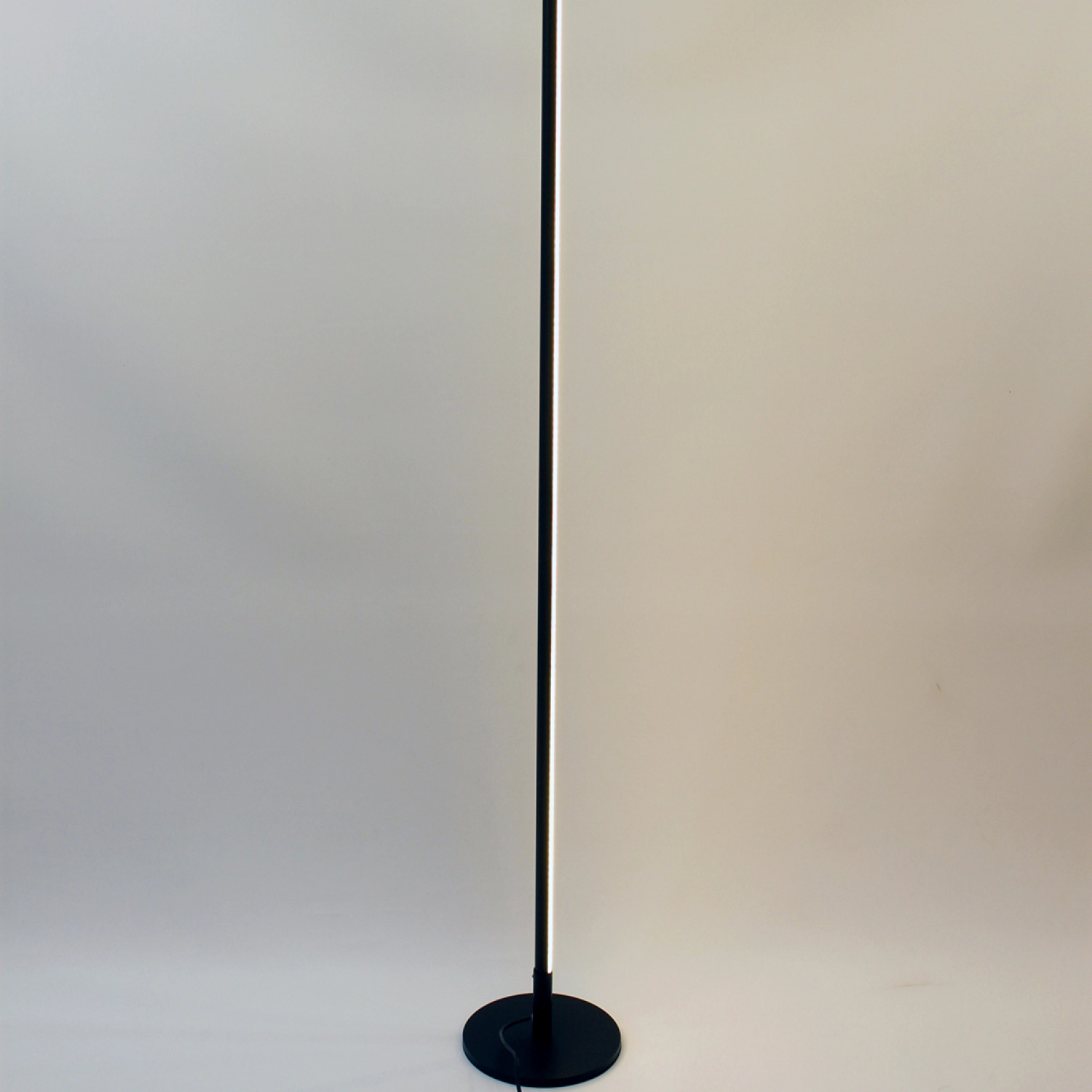 Торшер Friendlylight Lines FL FL9019 (18253824) - фото 2 Торшер Friendlylight Lines FL FL9019 (18253824) - фото 2