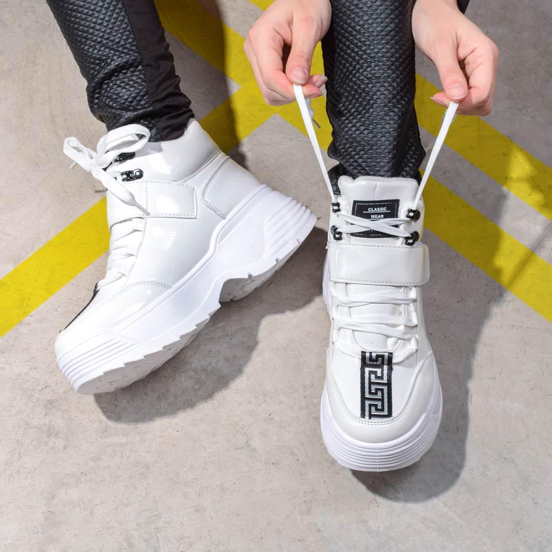 Кроссовки женские Fashion 323893 р. 38 24 см