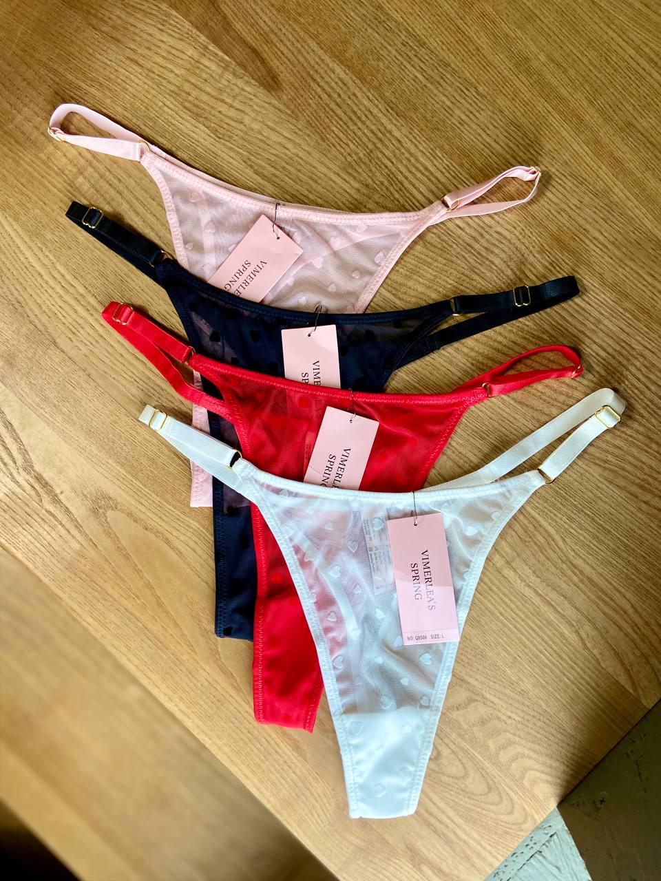 Трусы стринги из прозрачной микросетки с велюровыми сердечками набор 4 шт. L (Q8506-1)