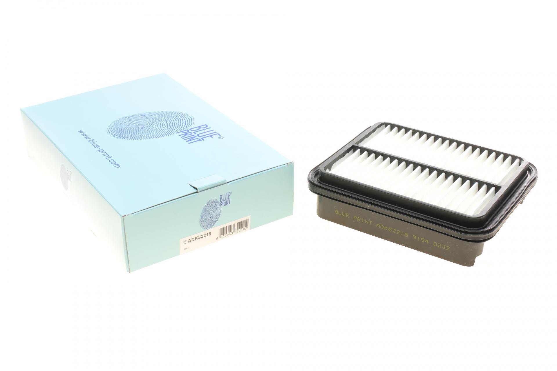 Фільтр повітряний BLUE PRINT для Suzuki Baleno 1,3-1,9 95- (ADK82218)