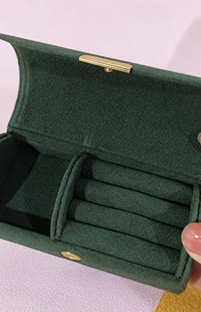 Футляр для украшений 10х5х3,5 см Зеленый (G00014) - фото 3 Футляр для украшений 10х5х3,5 см Зеленый (G00014) - фото 3