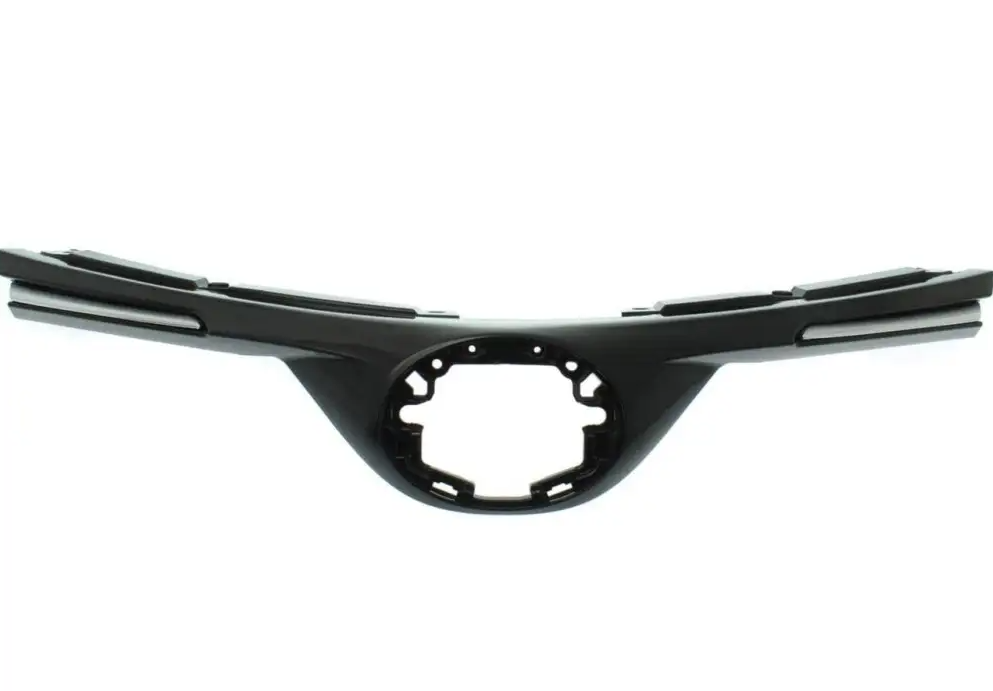 Решетка радиатора AVTM Toyota Rav4 2016 без эмблемы (187043990)