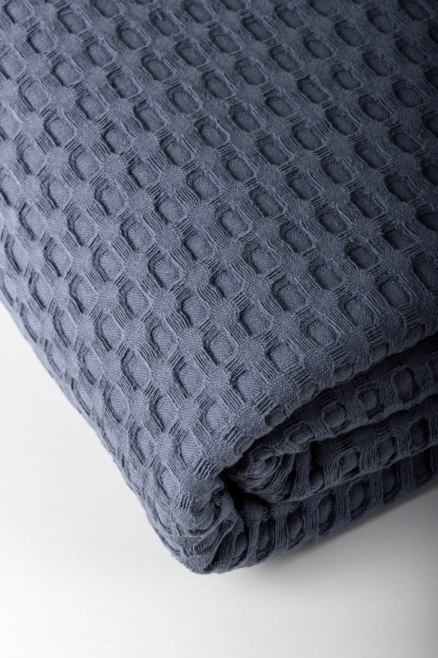 Плед вафельный HYGG семейный 230х250 см Серо-синий (311110) - фото 3 Плед вафельный HYGG семейный 230х250 см Серо-синий (311110) - фото 3