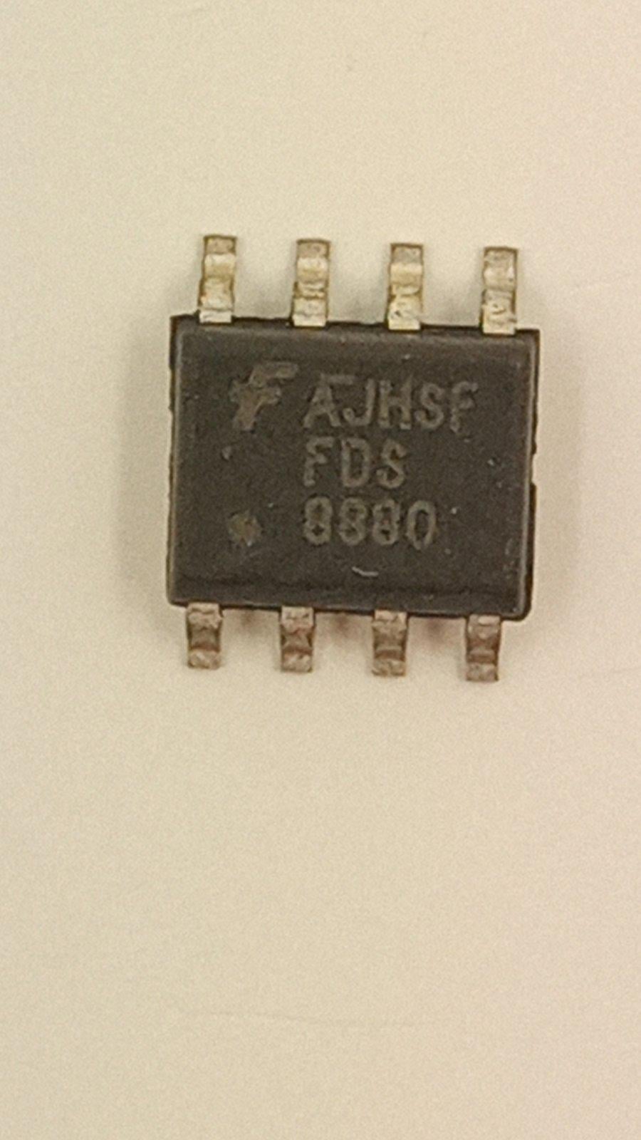 Транзистор FDS8880 n-channel 30V 11,6A 10mOm so-8