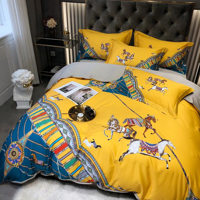 Комплект постільної білизни євро 2 Коні Жовтий